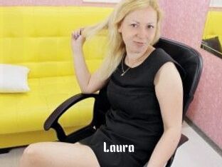 Laura_Tease