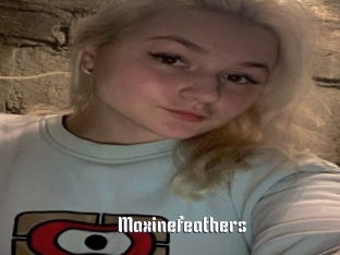 Maxinefeathers