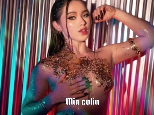 Mia_colin